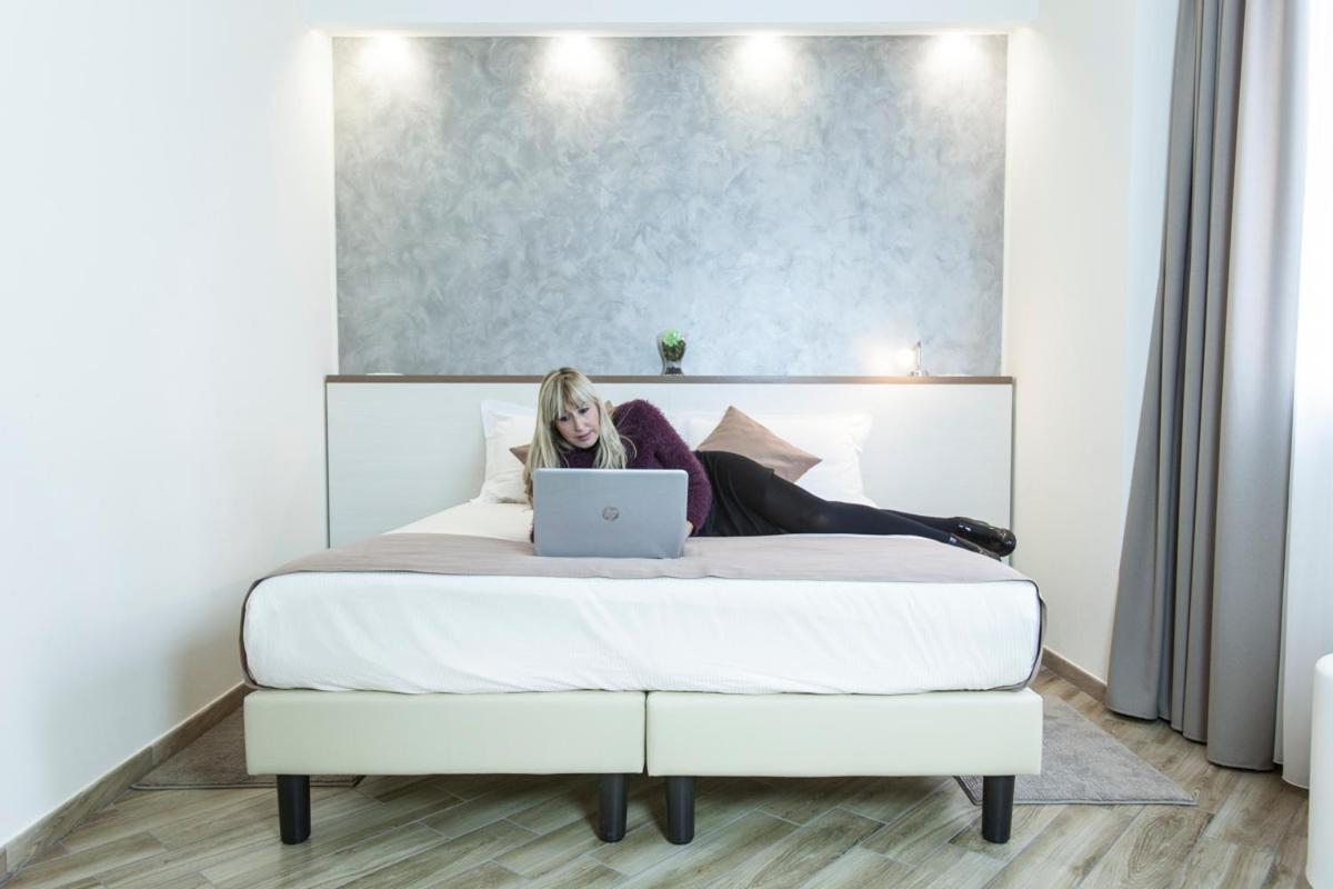 Bhl Boutique Rooms Legnano Dış mekan fotoğraf