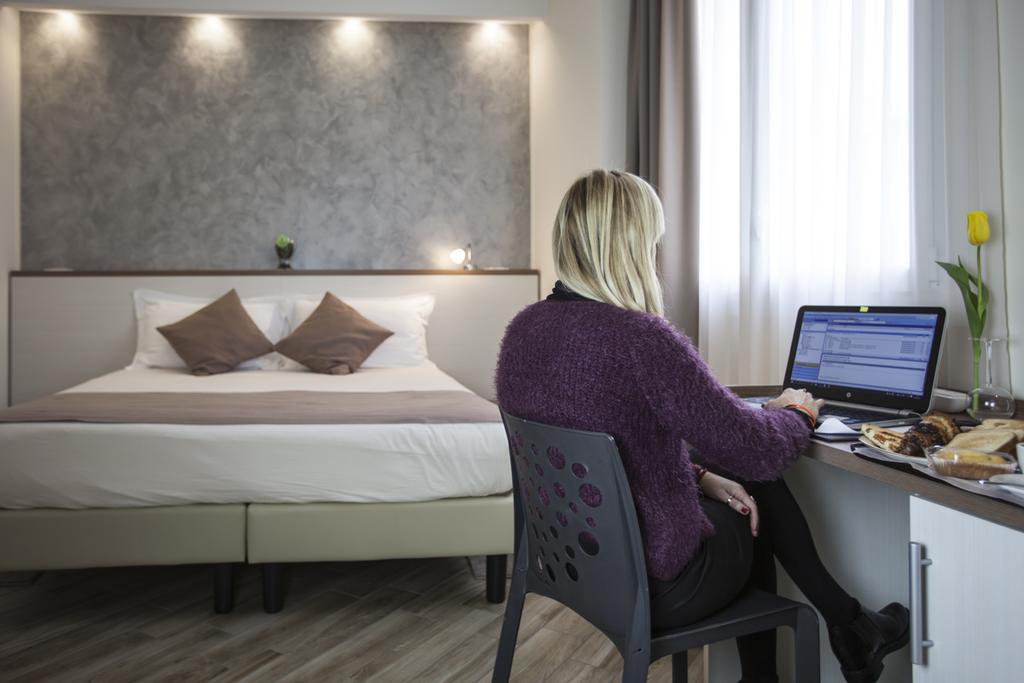 Bhl Boutique Rooms Legnano Dış mekan fotoğraf